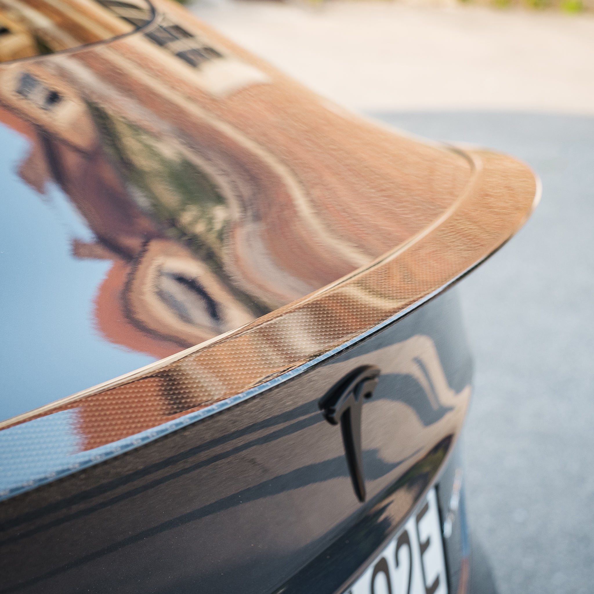 TESSI Model 3 rear spoiler real carbon matt