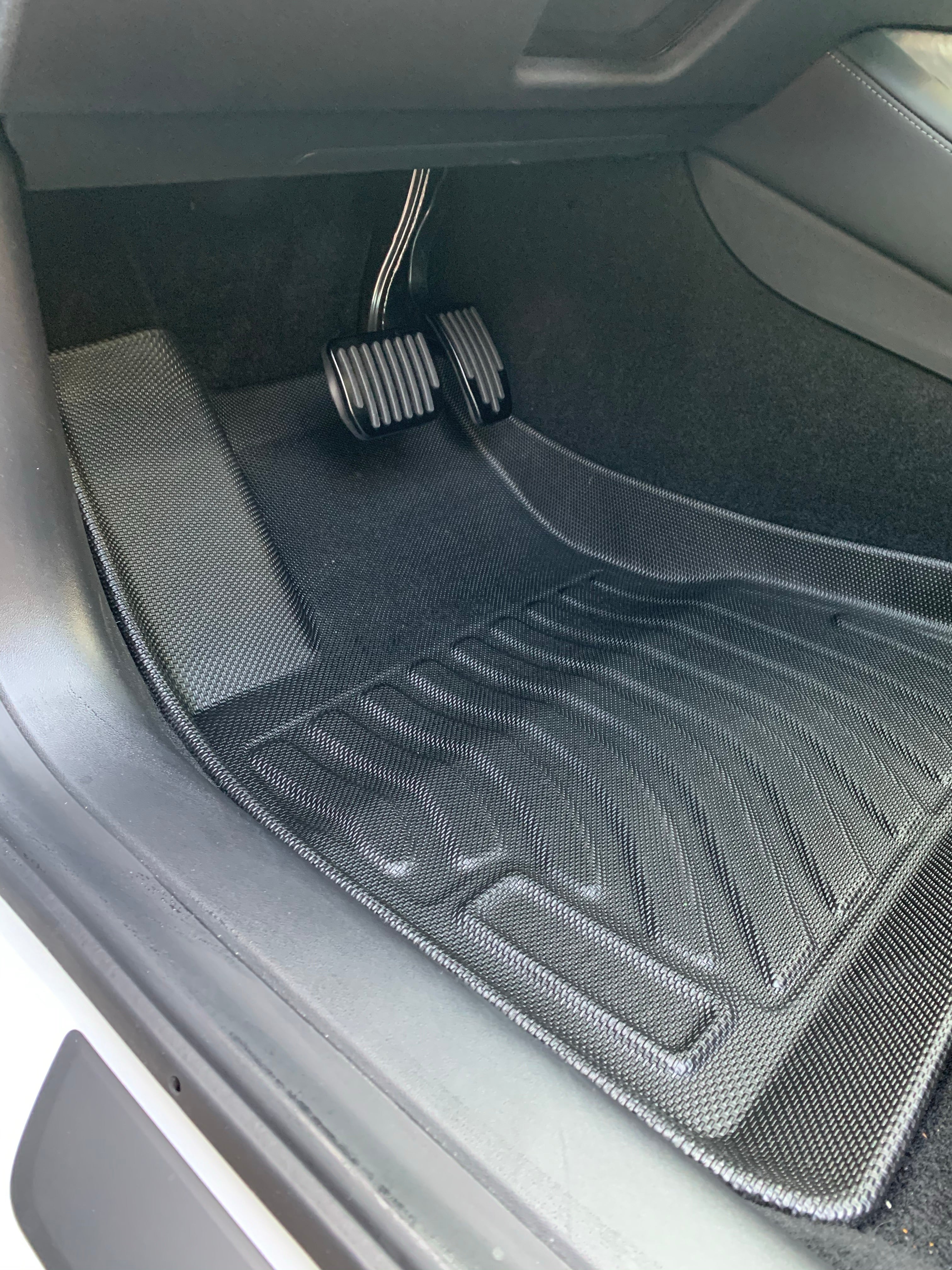 Model 3/Y aluminum look pedal pads